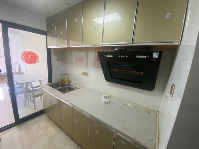 Kunming-Wuhua-Shared Apartment,Seeking Flatmate,Long & Short Term