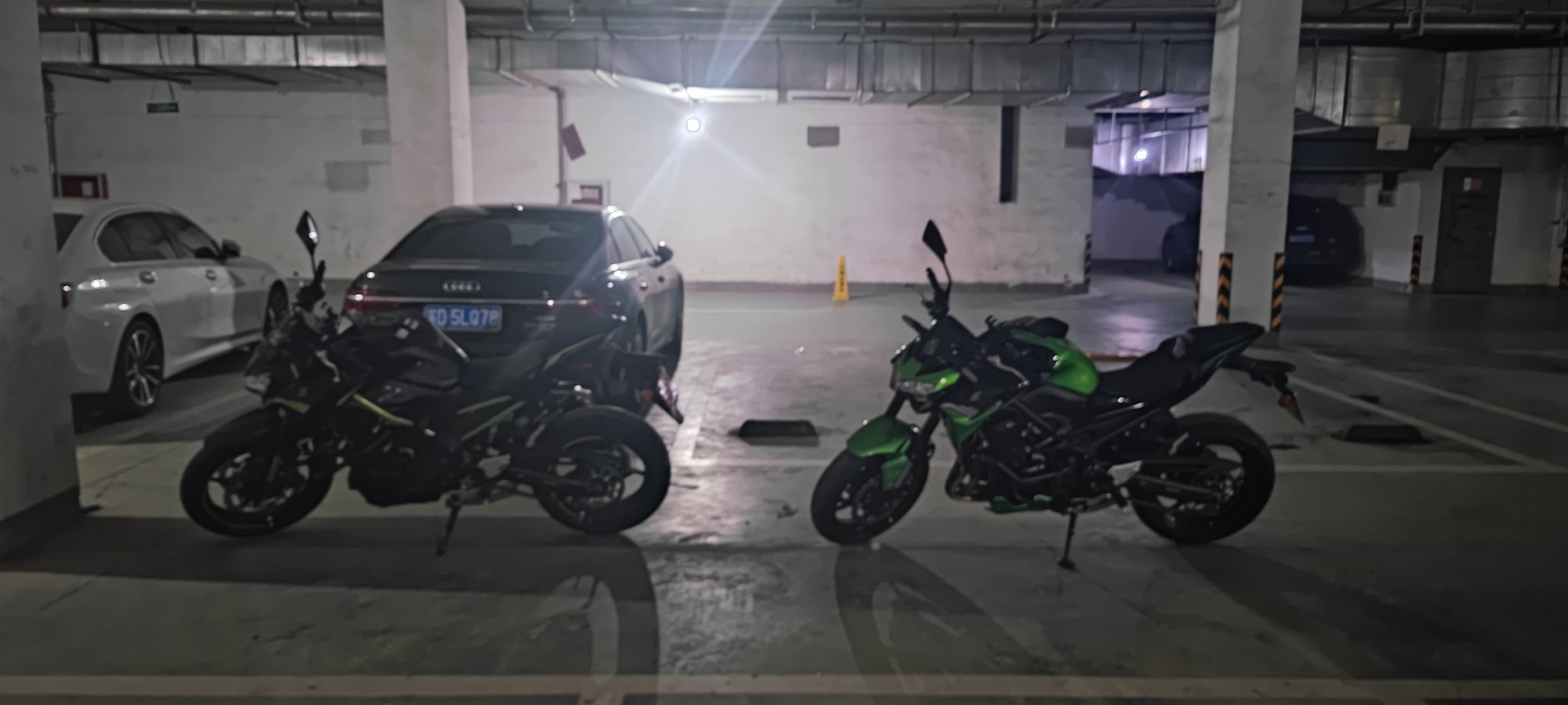 南京百家湖找合租
蹲个室友最好是摩友，我_2