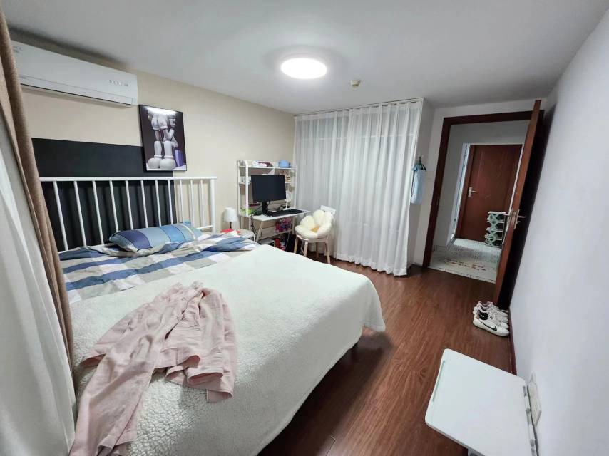 Shanghai-Songjiang-Cozy Home,Clean&Comfy,No Gender Limit,Hustle & Bustle,“Friends”,Chilled,LGBTQ Friendly,Pet Friendly