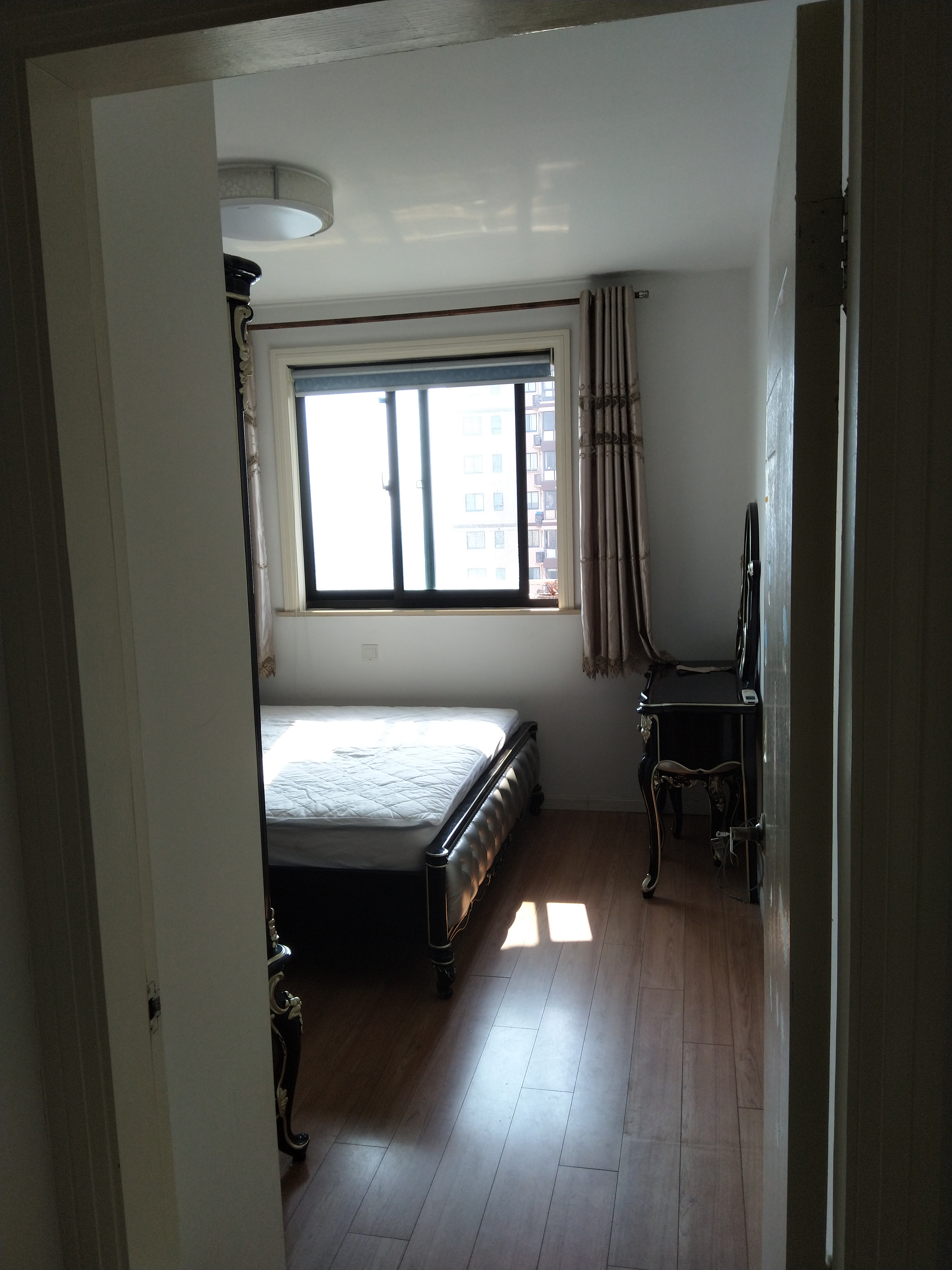 Shanghai-Pudong-Cozy Home,Clean&Comfy,No Gender Limit,Hustle & Bustle,“Friends”,Chilled,LGBTQ Friendly,Pet Friendly