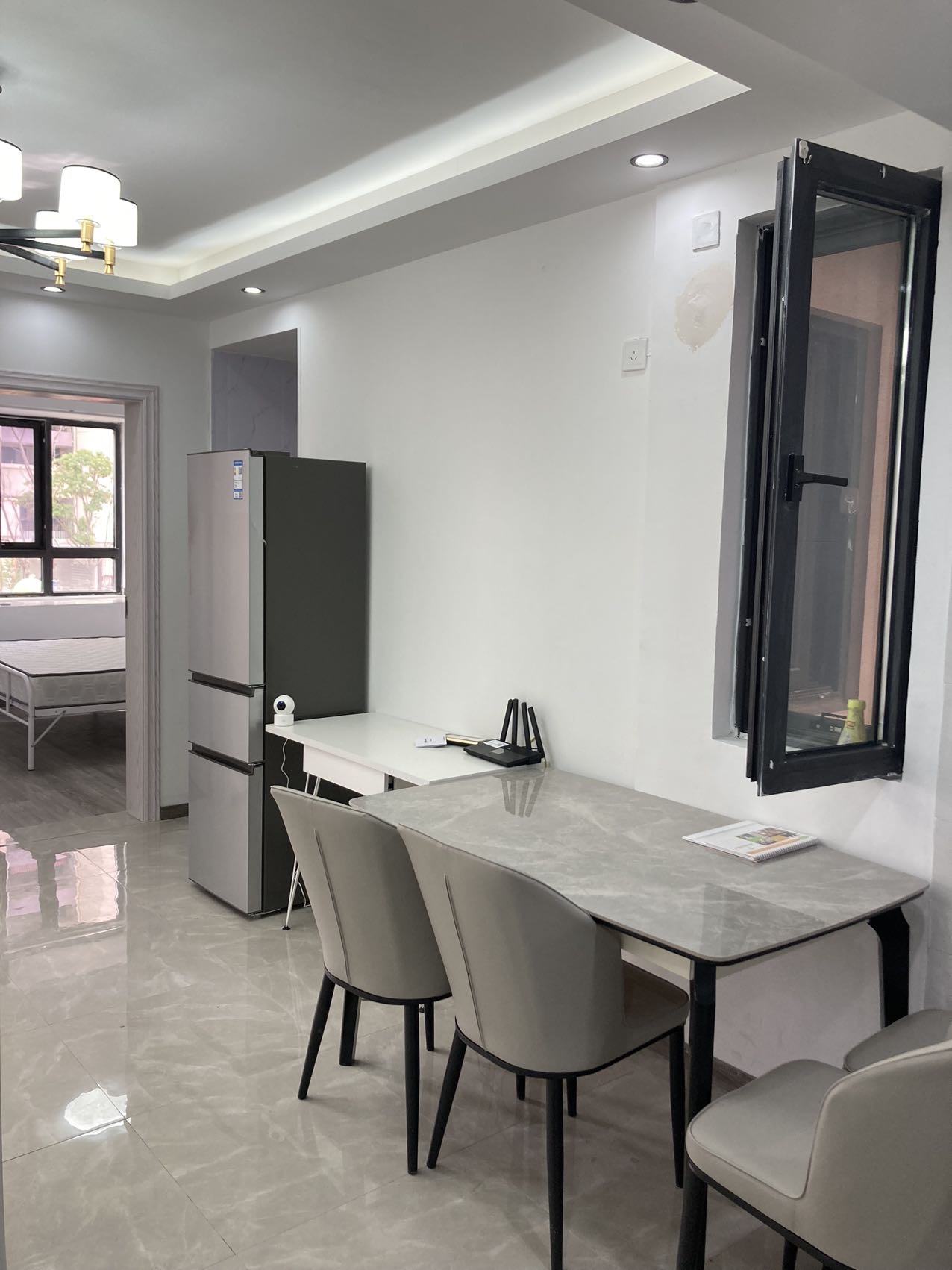 上海-闵行-不限性别