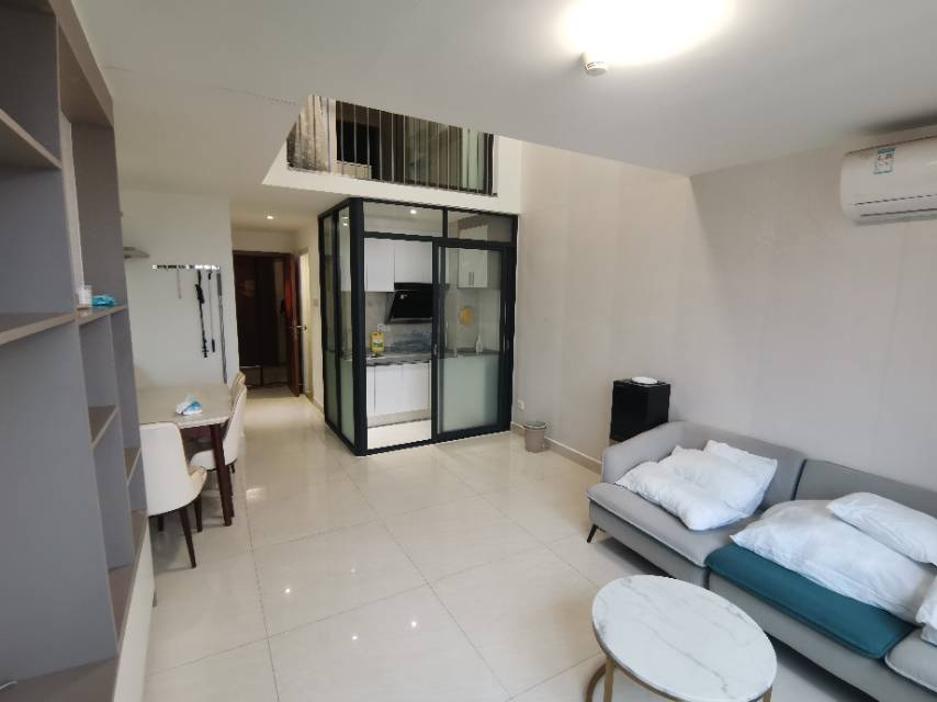 Guangzhou-Panyu-Single Apartment