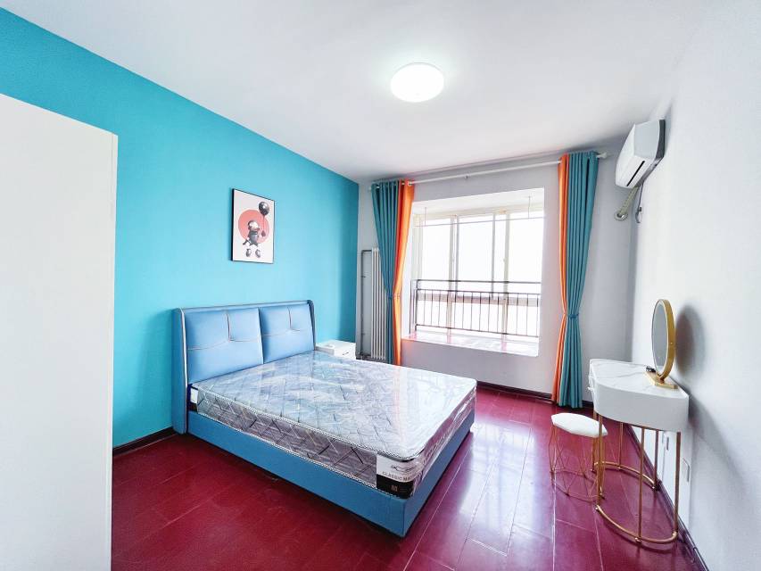 雁塔 曲江新坐标 会展中心地铁口 电视塔附近 佳和对面