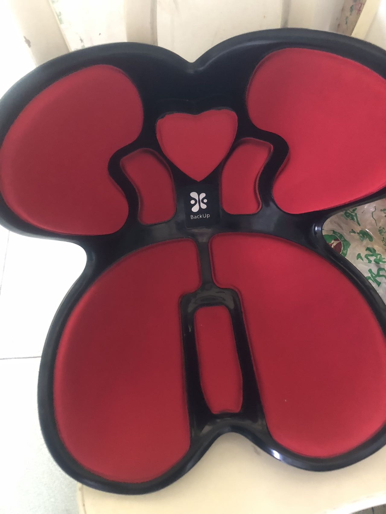 座椅靠背防止塌腰的