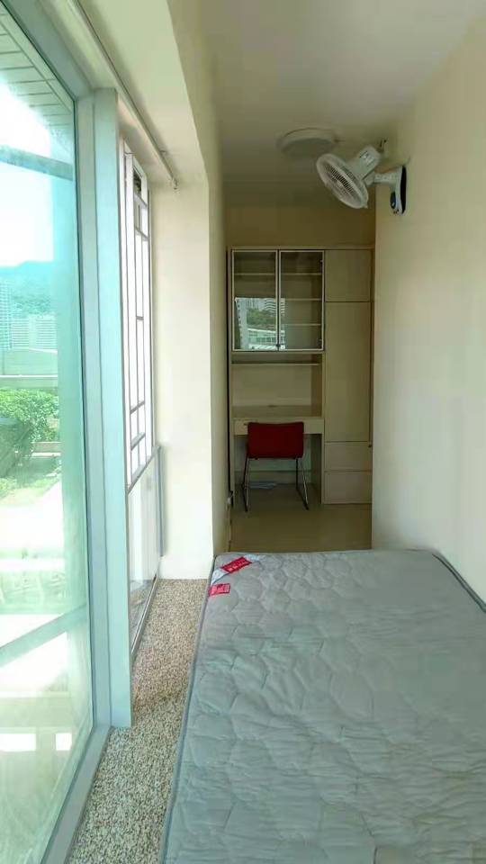 香港-新界-家私齐全,拎包入住,室友好,风景好,交通便利,温馨小窝,市井烟火气,老友记