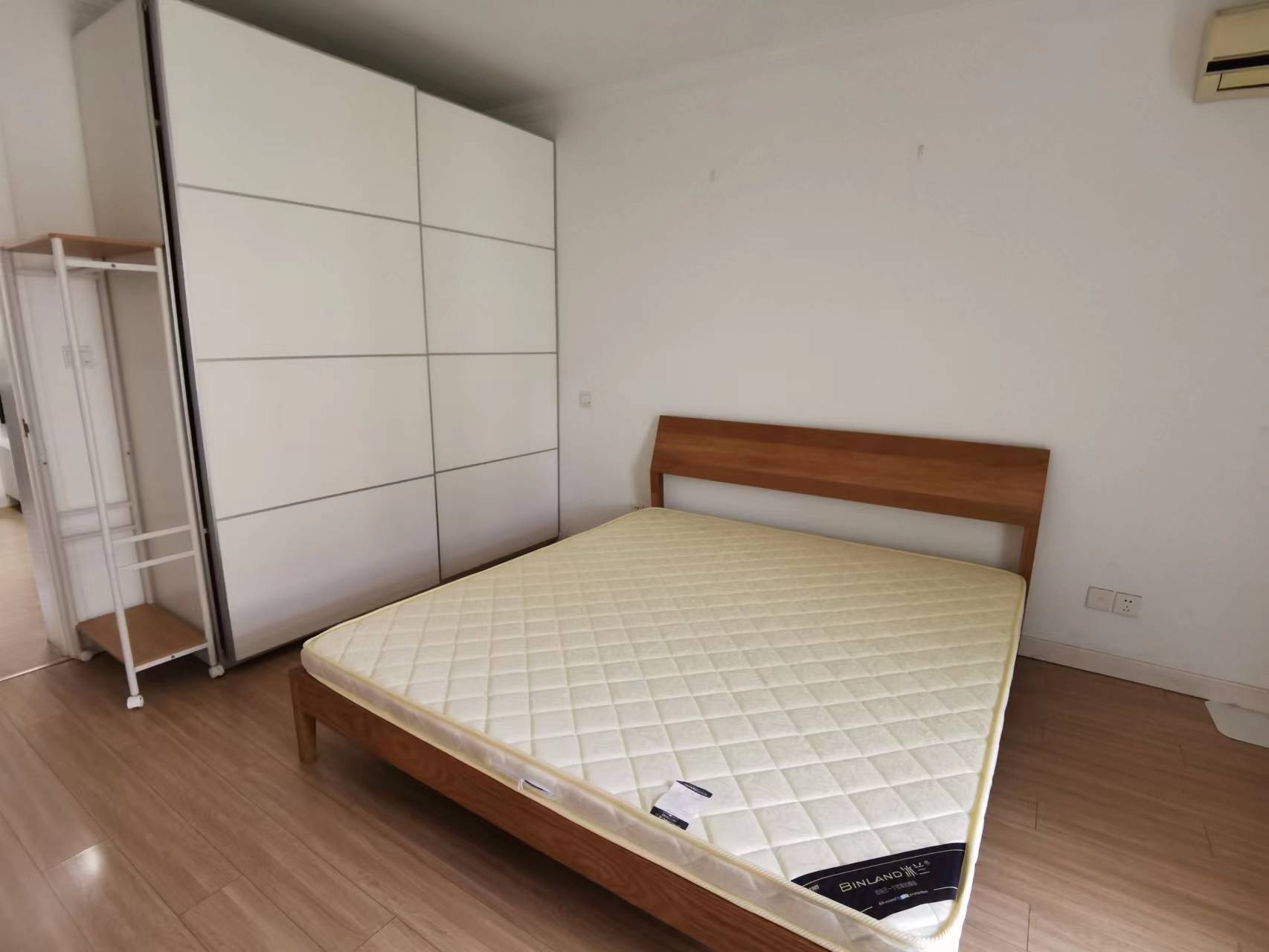 Shanghai-Pudong-Cozy Home,Clean&Comfy,No Gender Limit,Hustle & Bustle