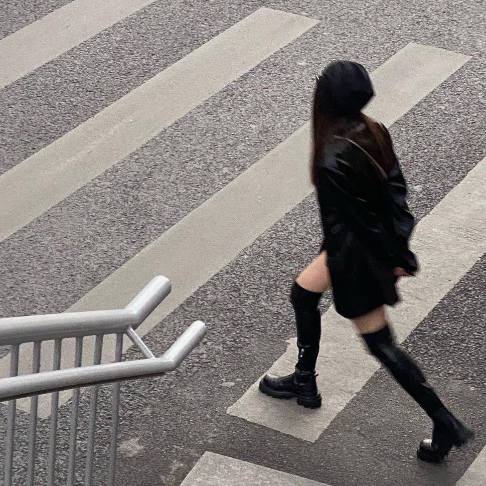 妮