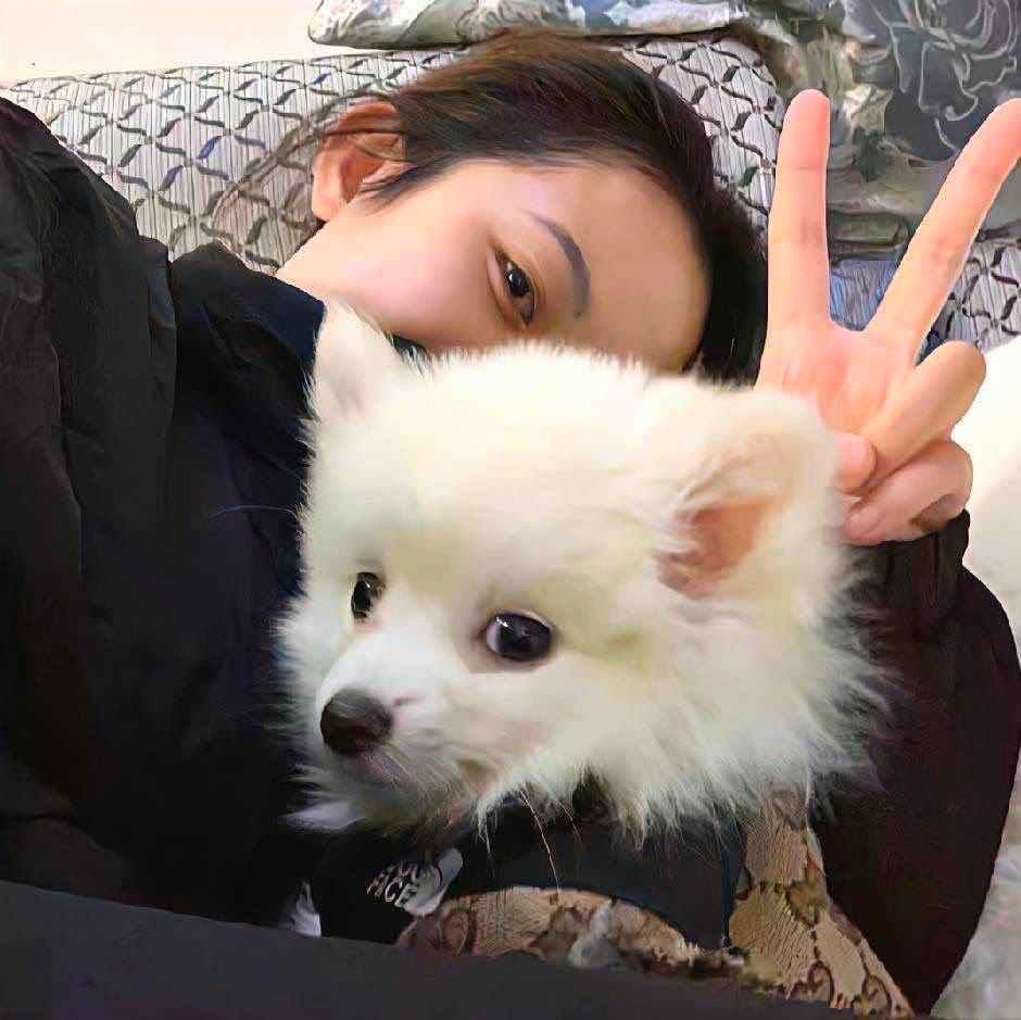 Y.흔연히