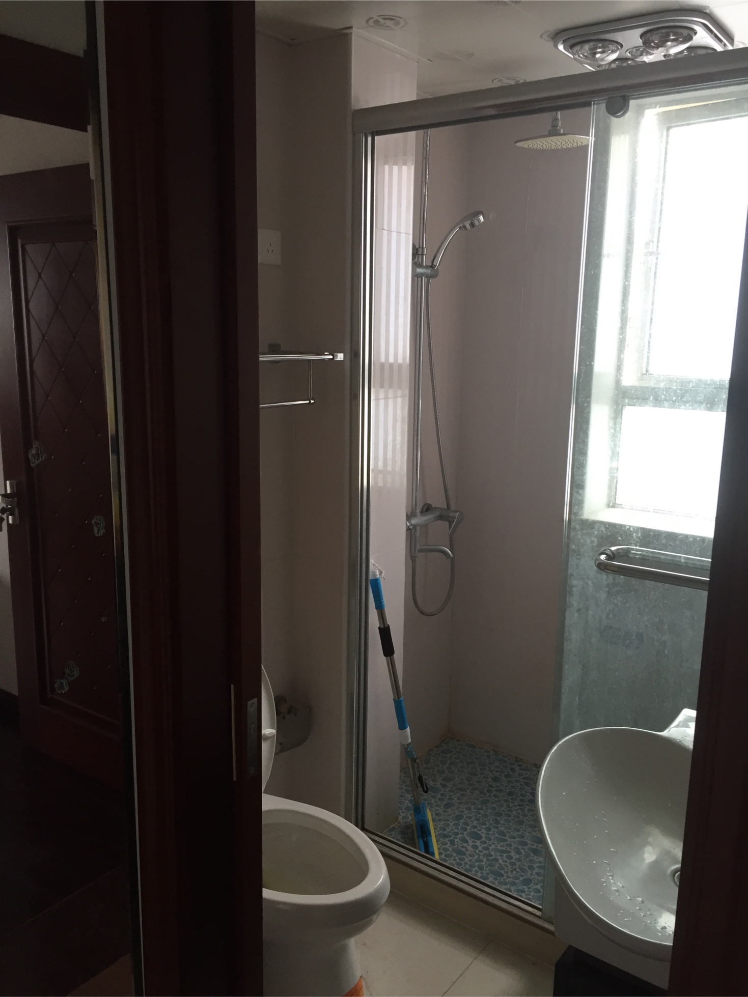 Shanghai-Pudong-Cozy Home,Clean&Comfy,No Gender Limit,Hustle & Bustle,“Friends”,Chilled,LGBTQ Friendly,Pet Friendly