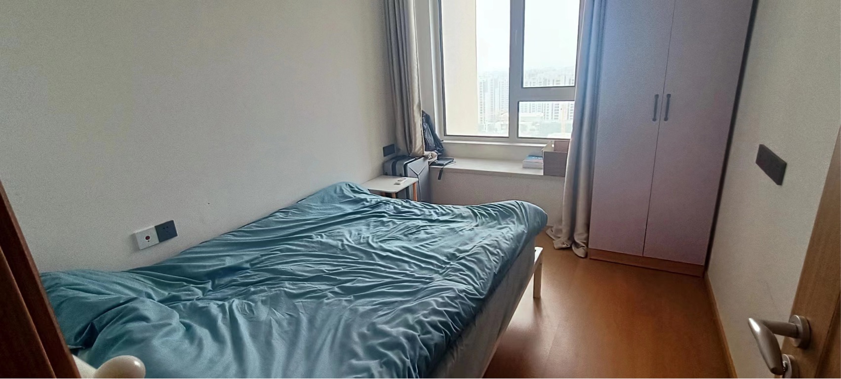 Tianjin-Xiqing-Clean&Comfy,Hustle & Bustle